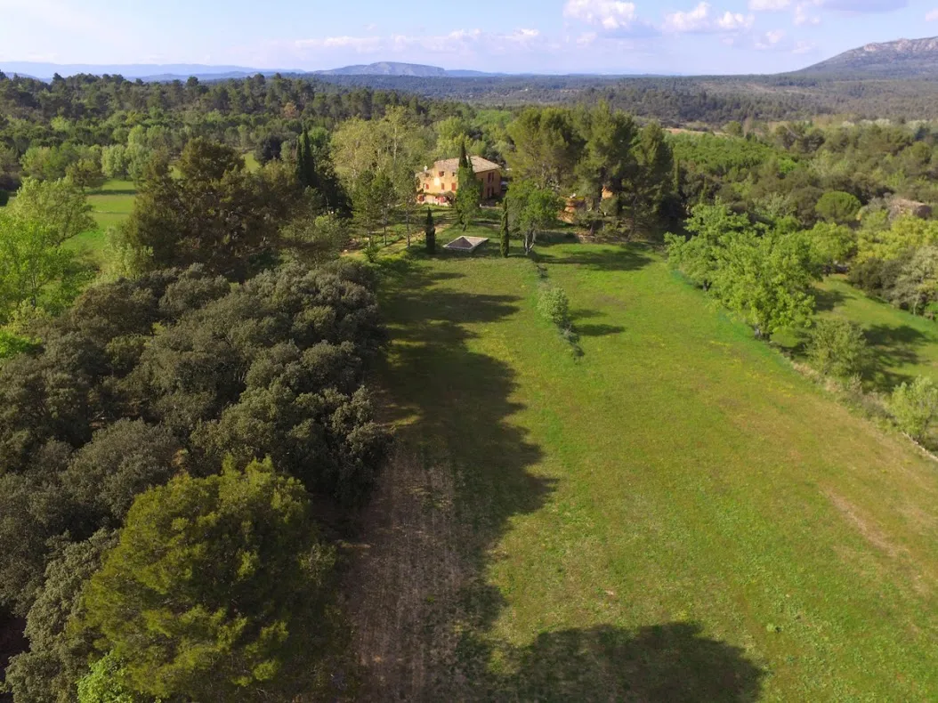 Vue du champ Sud, 2019. Vue du champ Sud, 2019.